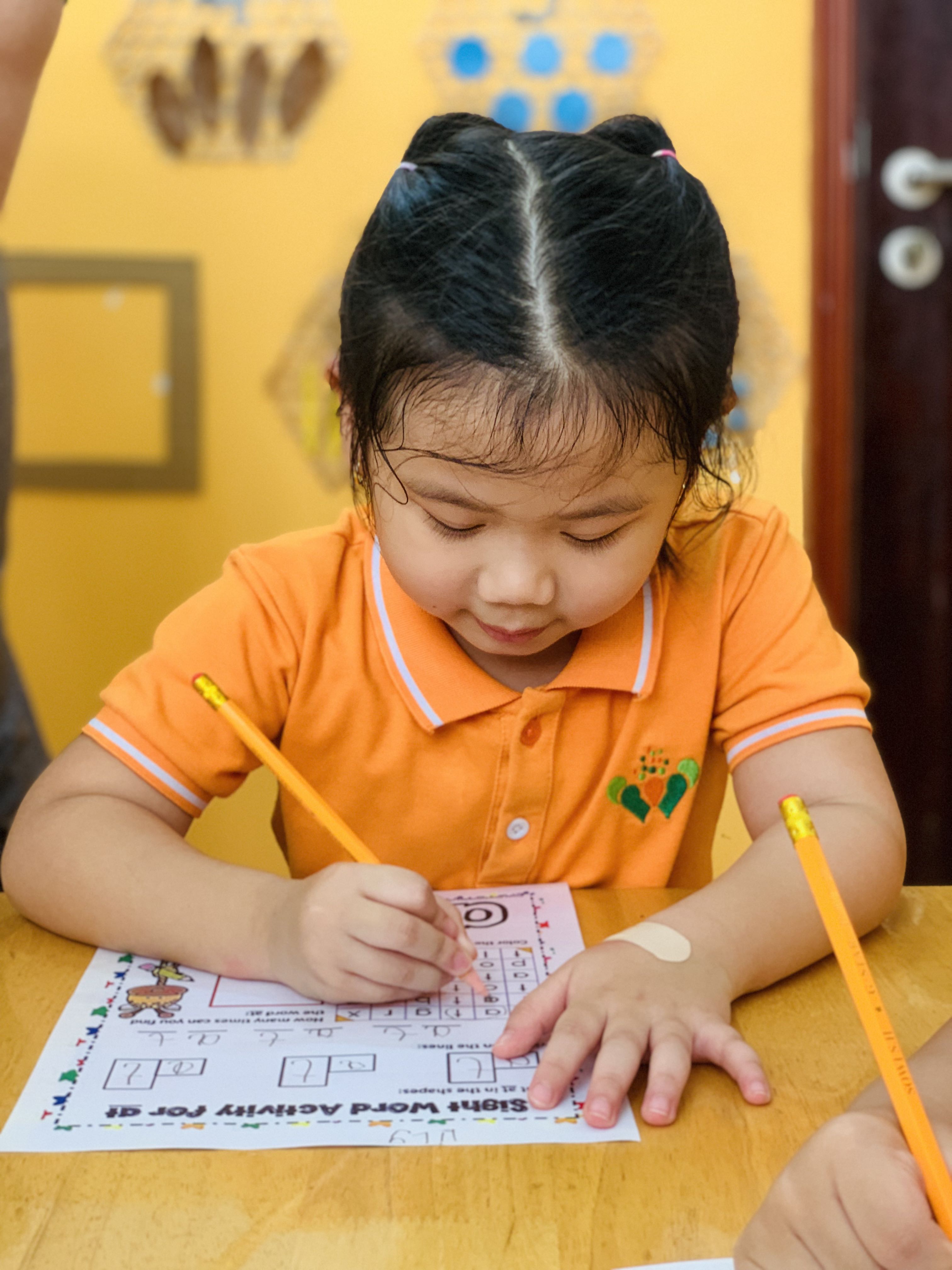 Về chúng tôi